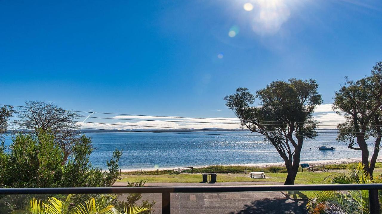 Dutchie'S Dream - Glorious Views And Opposite Dutchies Beach Nelson Bay Kültér fotó