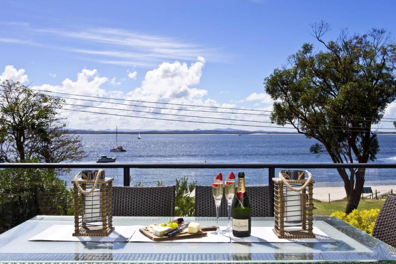 Dutchie'S Dream - Glorious Views And Opposite Dutchies Beach Nelson Bay Kültér fotó